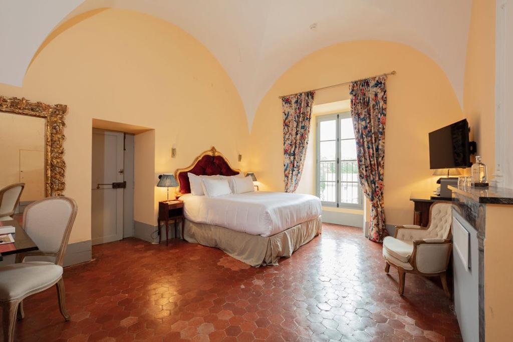Chateau De Collias Kültér fotó